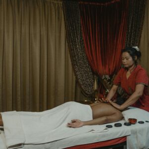 Balinese Oil Massage